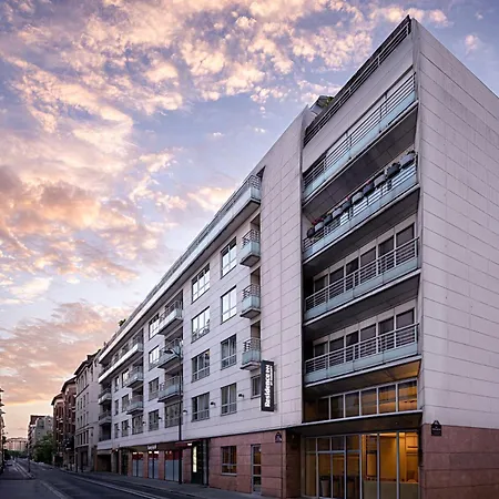 By Marriott Didot Montparnasse 4* 파리