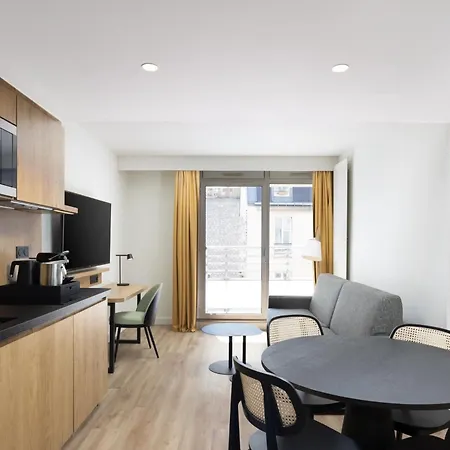 By Marriott Didot Montparnasse 4* 파리