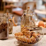 By Marriott Didot Montparnasse 4* Paris