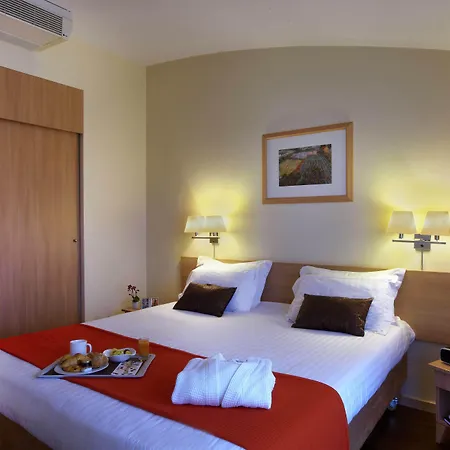 Hotel By Marriott Didot Montparnasse Paříž