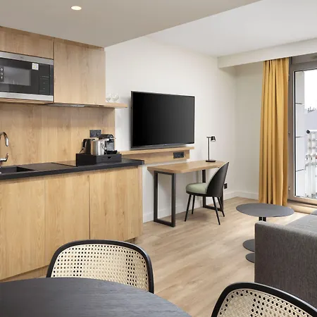 By Marriott Didot Montparnasse 4*