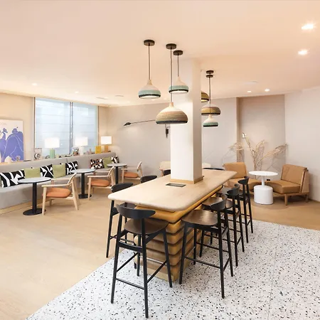 By Marriott Didot Montparnasse