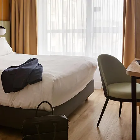 Hotel By Marriott Didot Montparnasse Parijs