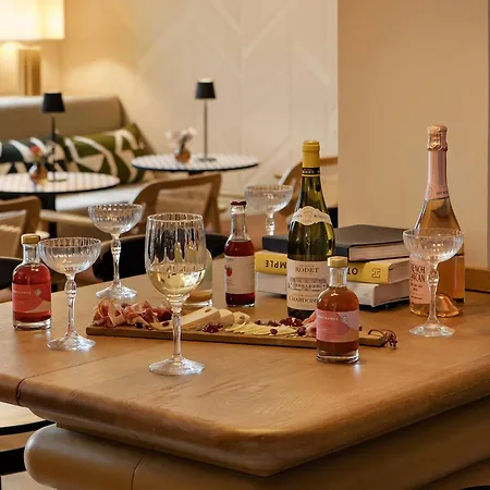 Hotel By Marriott Didot Montparnasse Parijs