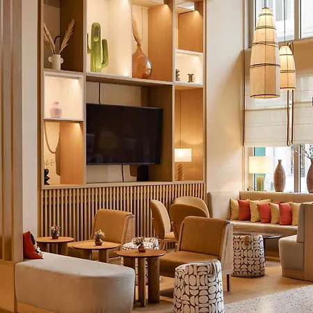 Hotel By Marriott Didot Montparnasse 4*
