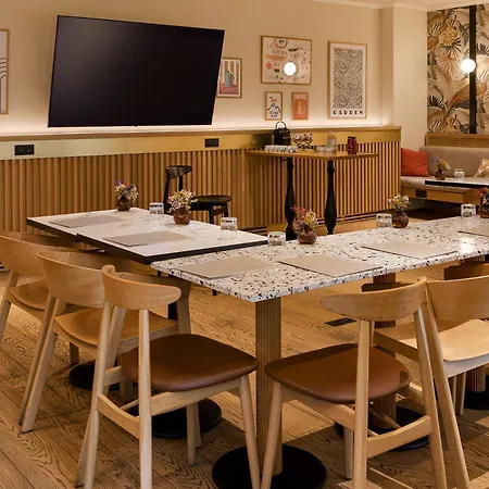 By Marriott Didot Montparnasse 4*