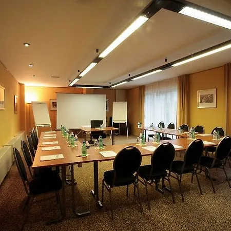 Hotel By Marriott Didot Montparnasse