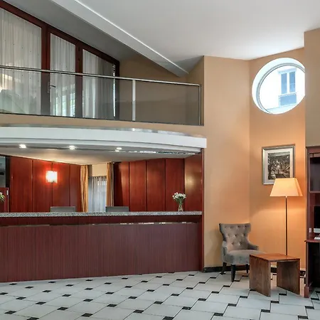 Hotel By Marriott Didot Montparnasse Paris