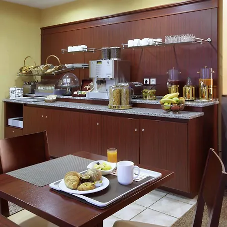 Hotel By Marriott Didot Montparnasse Paris