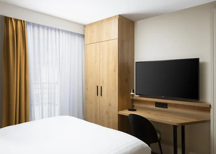By Marriott Didot Montparnasse 4* Parigi