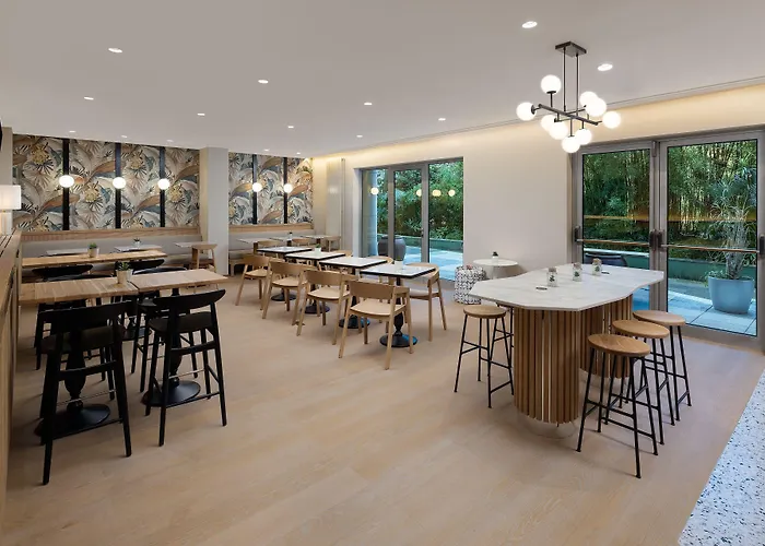 By Marriott Didot Montparnasse 4* Parigi