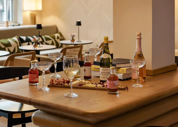 Hotel By Marriott Didot Montparnasse Parijs