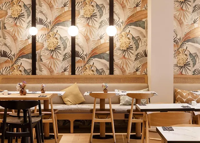 Hotel By Marriott Didot Montparnasse Parijs